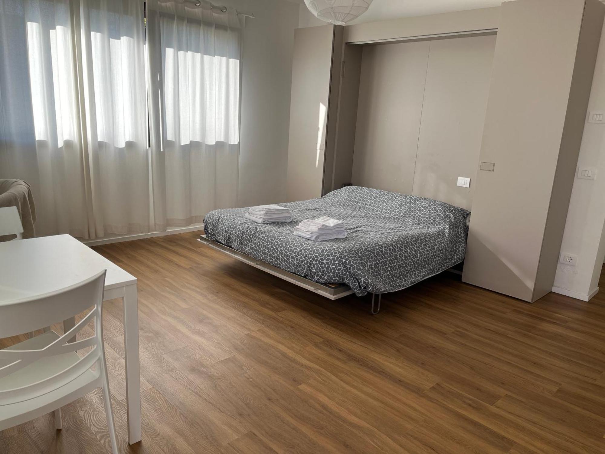 Vive Apartments Visit Veneto Express กัสเตลฟรันโก เวเนโต ภายนอก รูปภาพ